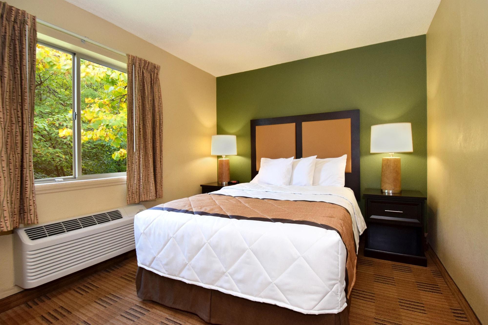 Extended Stay America Select Suites - Columbia - Gateway Drive Exterior photo