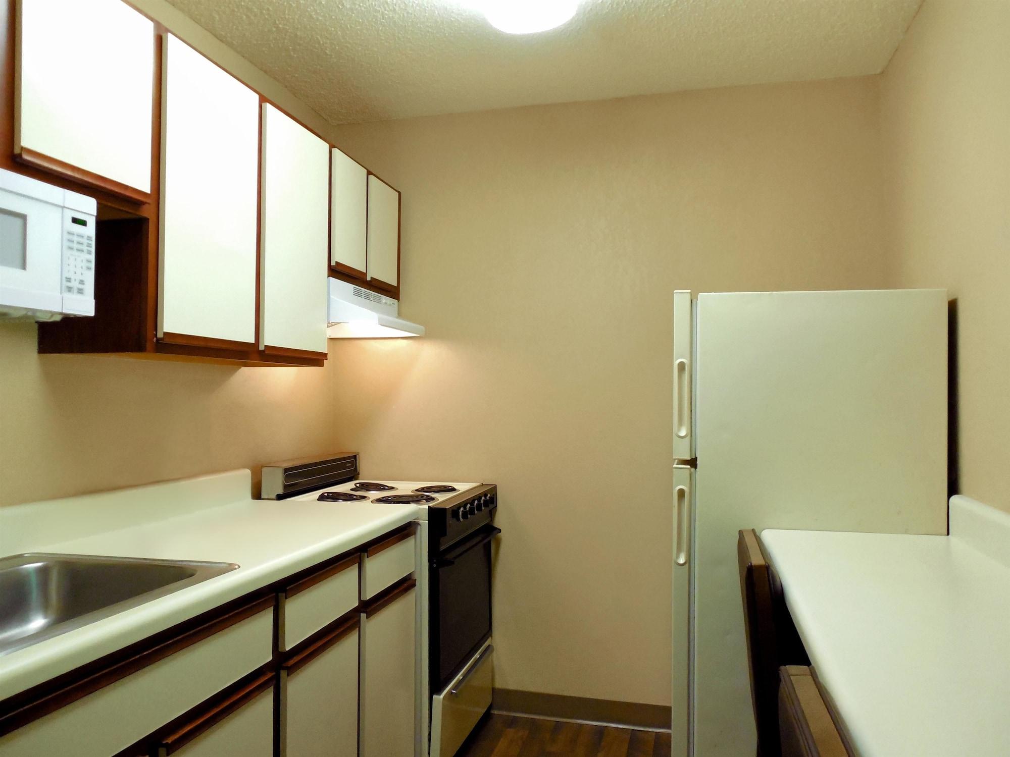 Extended Stay America Select Suites - Columbia - Gateway Drive Exterior photo